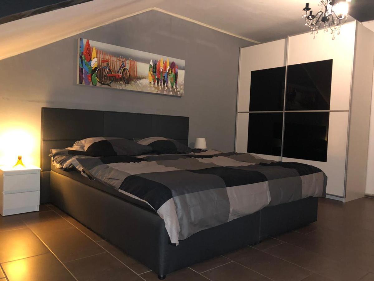 דירות Düren - Eifel Sky Night Loft מראה חיצוני תמונה